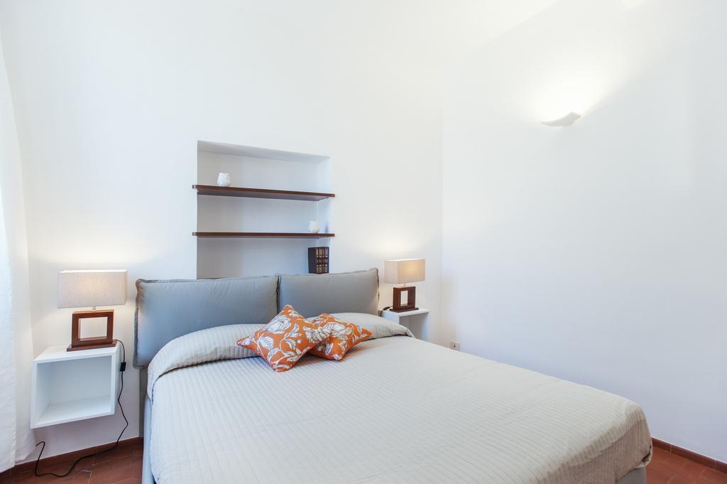 Апартаменти Lungaretta3 Рим Номер фото